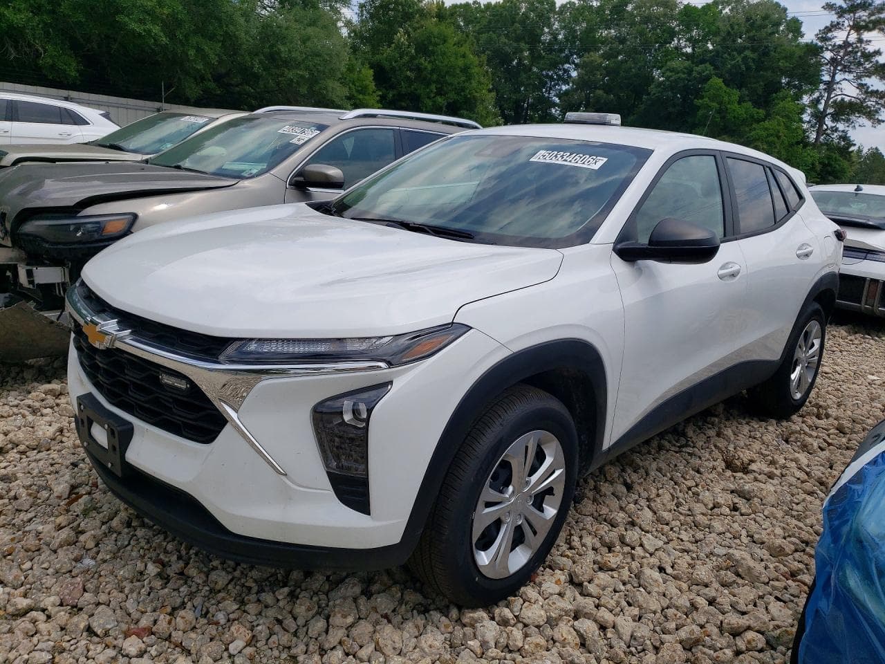2025 CHEVROLET TRAX LS