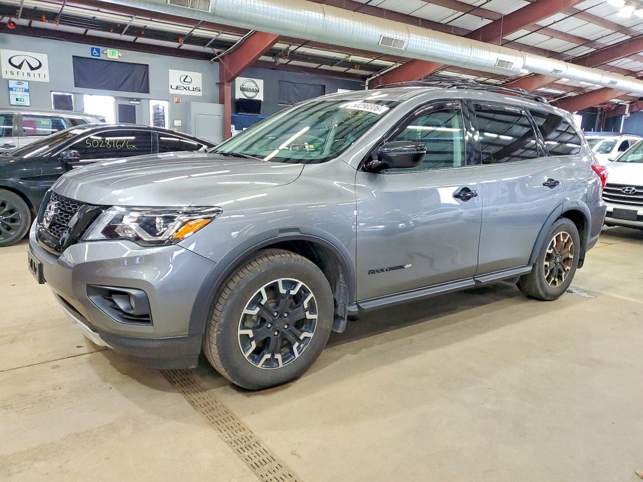 2020 NISSAN PATHFINDER SV
