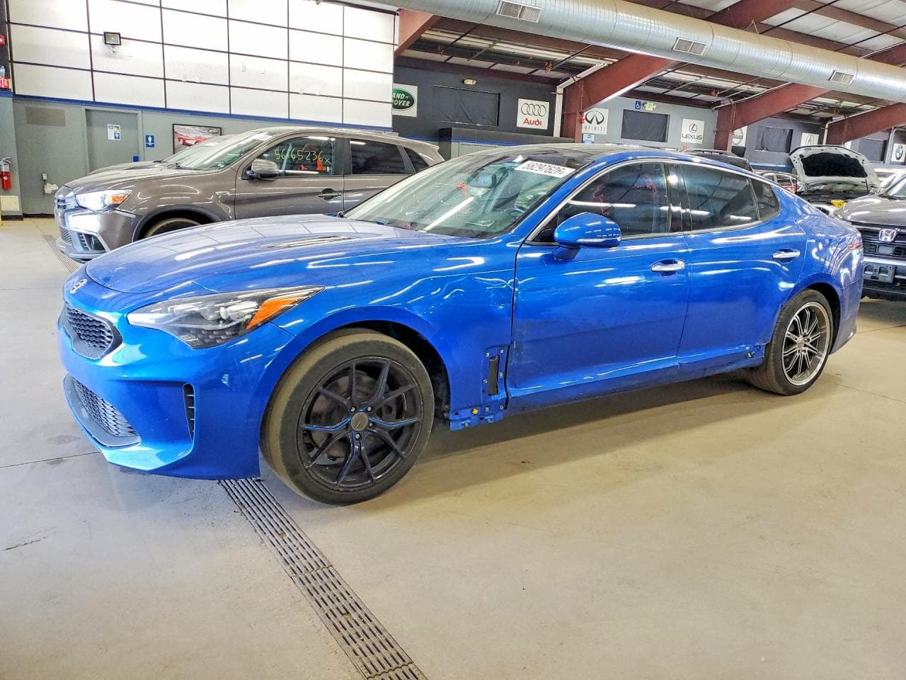 2018 KIA STINGER PREMIUM